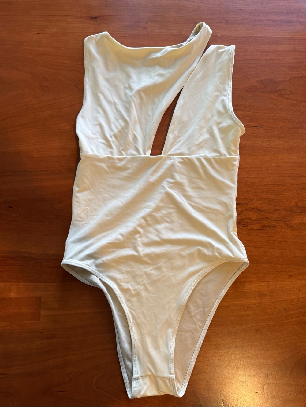 La Gotta Asymmetrical White One-Piece Swimsuit